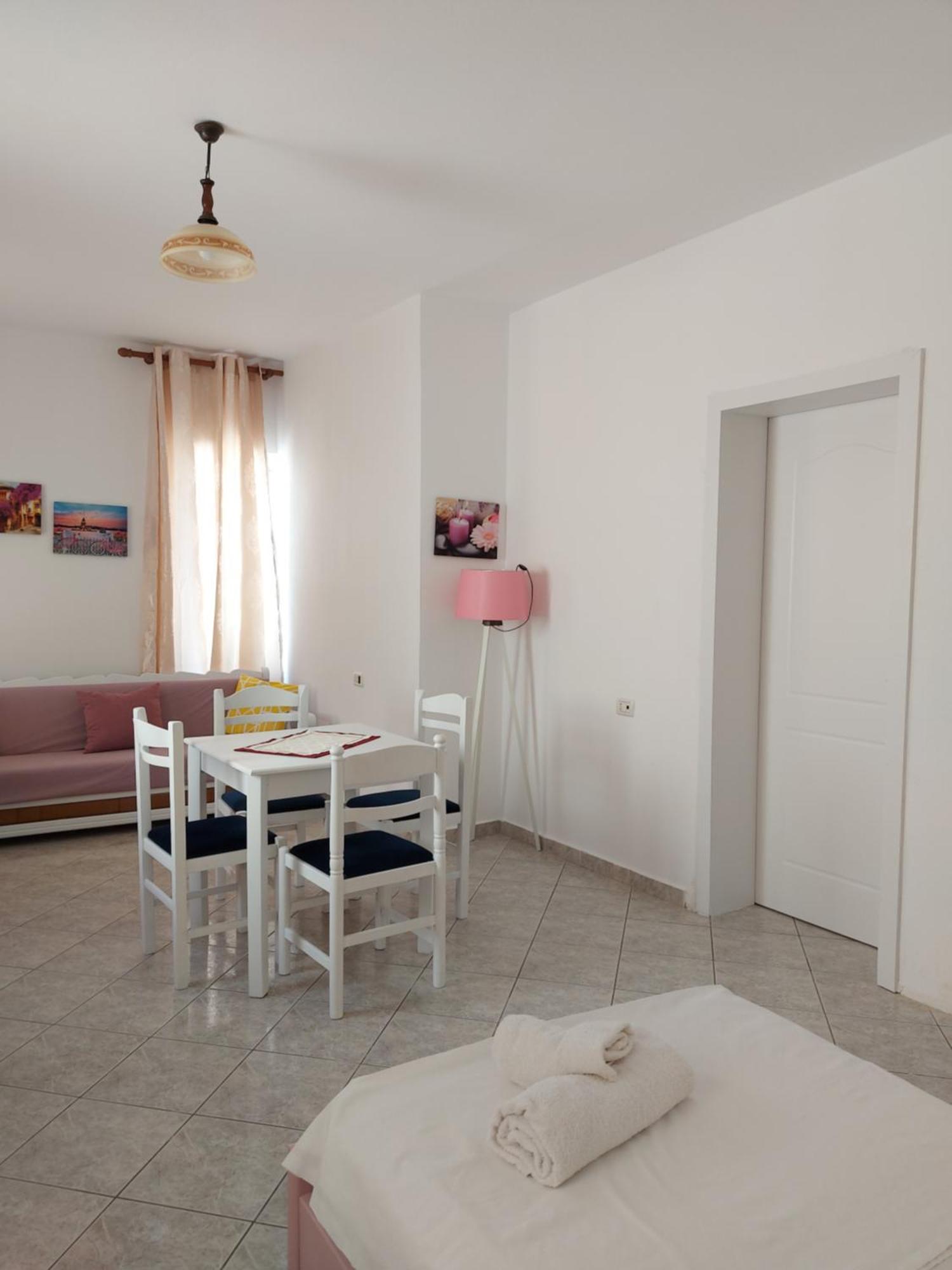 Vila Stupende Apartment Sarande Bilik gambar