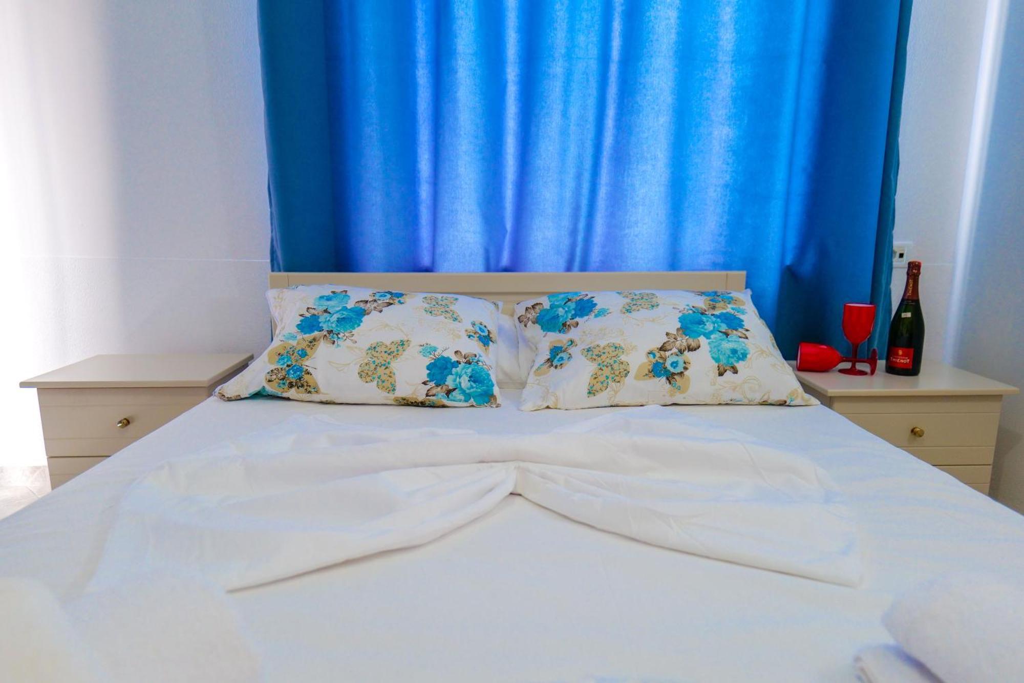 Vila Stupende Apartment Sarande Bilik gambar