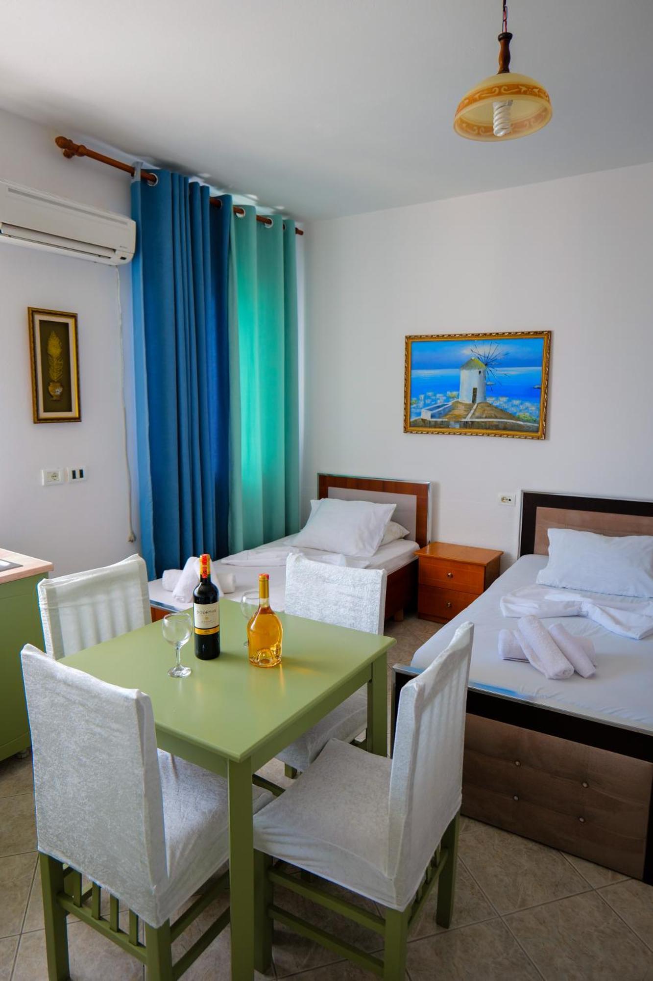 Vila Stupende Apartment Sarande Bilik gambar