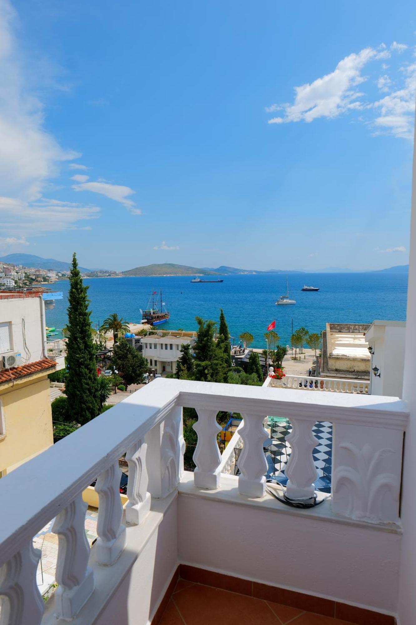 Vila Stupende Apartment Sarande Bilik gambar